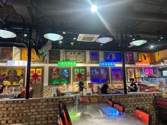 -马路牙子烧烤音乐酒馆(望京店)