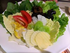 蔬菜拼盘-左庭右院鲜牛肉火锅(浦江欢乐颂店)