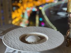 -Da Ivo哒伊沃意大利魔镜餐厅(外滩店)