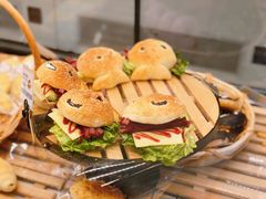 -拉那巴米 蛋糕定制(世纪东方广场店)