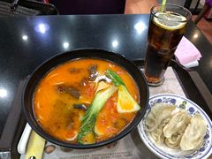 -蒙自源米线大王(白云机场店)