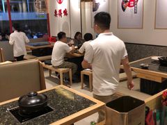 大堂-火胖子肥肠煲·始于1998(南山村店)