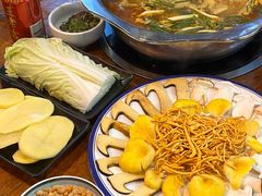-大理.老字号渝记酸萝卜乌鱼(古城总店)