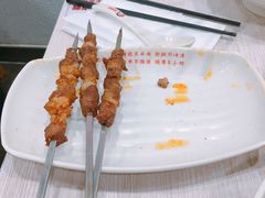 -南城香·饭香串香馄饨香(青年路店)