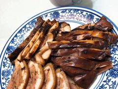 -十六中酱肉·烧烤·京菜小馆(五方桥旗舰店)