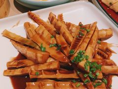 -弄堂小笼包(西青中北永旺购物中心店)