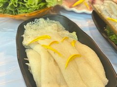 -鲜入围煮花胶鸡海鲜火锅