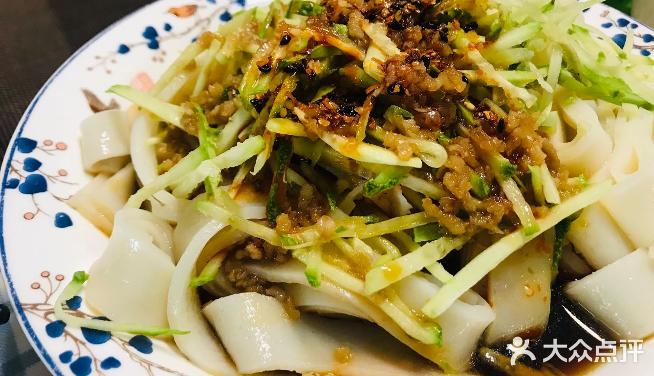 周末就喜欢在家练厨艺，大人孩子吃的健康