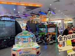 -反斗乐园π·电玩·高空拓展·蹦床(龙华天虹店)