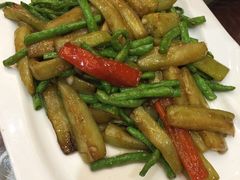 -虹泥小厨(南国花园总店)