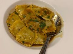 牛肉拉维奥利饺小牛汁-BONAZZA 意大利餐厅