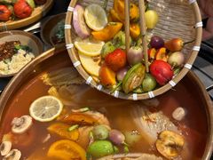 -阿山卓·野生菌火锅·纳西火塘烤肉