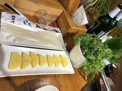 -鱼遇木桶斑鱼火锅(塔湾店)