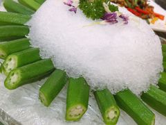 -东豪园林海鲜酒家(南港路辅路店)