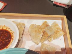 -鸽子侯·家宴·平价海鲜(市图书馆店)