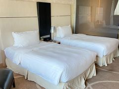 -上海虹桥西郊假日酒店