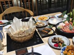 -枝魯枝魯自助料理