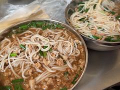 -正宗杨记普洱酸醋米线(总店)