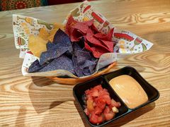 玉米片派对-Famous肥猫墨西哥音乐餐吧(五棵松华熙LIVE店)