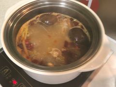 -百品聚旋转火锅(万德庄店)