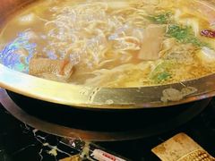 -顶顶汤火牛排火锅·经典铜锅涮肉