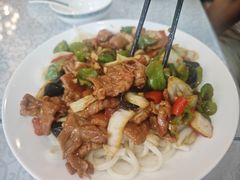 -汗腾格里·风味餐厅(新疆驻京办店)