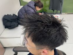 -尤司男士国潮理发馆