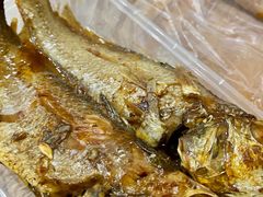 黄鱼-蓝精灵饺子店