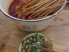 -拈签一笑黄牛肉辣卤串串