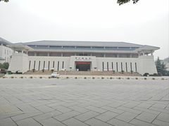 -鄂州市博物馆
