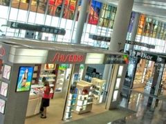 -中免(澳门机场免税店)