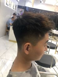 -EMILY 艾米莉 烫染沙龙