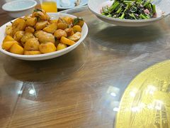-芦茨金富饭庄·25年老字号·专做稻草鸡