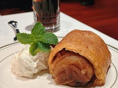 苹果卷-Wolfgang’s Steakhouse 沃夫冈牛排馆(上海白玉兰广场店)