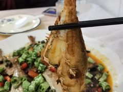 干烧耗儿鱼-洪霞餐馆