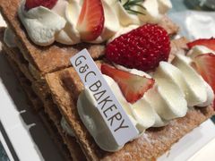 草莓拿破仑-吉森Bakery(教育路店)