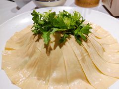 手工豆油皮-客家大院·非遗赣南客家菜(郁孤台店)