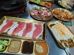 -胡悦里韩式烤肉(芝罘万达广场店)