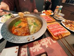 -牛YO寿喜烧·铁板烧和牛火锅自助(市府恒隆店)