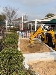 -季高兔窝窝亲子园(上海薰衣草公园店)