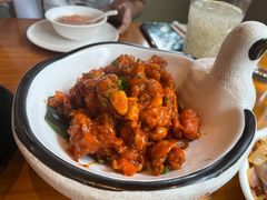 -莲餐厅·湖北菜·潜江小龙虾店(愚园路店)