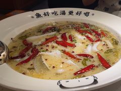 -江渔儿酸菜鱼·拔草餐厅(虎门君乐汇店)