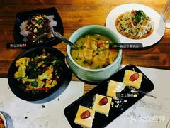 -胡桃里音乐酒馆(曲江店)