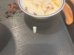 -云阿蛮云南生烫牛肉米线(奉贤路店)