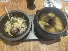 云南经典汽锅鸡-云海肴云南菜·蒸汽石锅鱼(北京良乡华冠店)