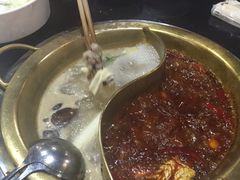 -怡品川宇火锅(宝立方店)