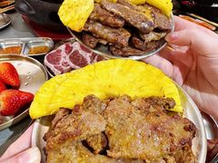 -围炉肉舍•炭烤活鳗•丹东海鲜烤肉(步行街店)