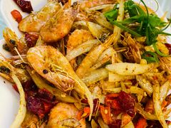 -覃记海鲜美食餐厅