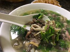 羊杂汤-清真喜兰老丁羊汤特色小吃