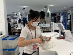 -优衣库(北京万柳华联购物中心店)